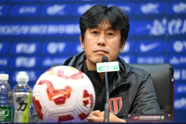 媒体东说念主：塞蒂恩本场战略如实完败于徐正源 中超繁难如斯悬念迭起
