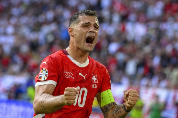 HWG阐明！罗马诺：扎卡当天将投入体检 已获药厂批准&签约3年