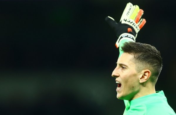 记者：戈里尼复返罗马，与克雷莫纳没谈妥左券导致往来停滞