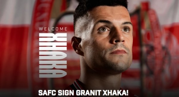 滕哈赫谈扎卡转会桑德兰：这即是现在足球的推行，你必须接管