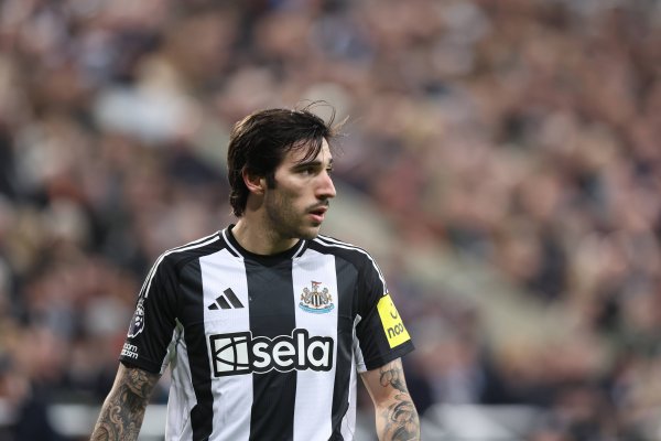 跟队记者：托纳利仍然是尤文在转会商场上梦思的引援蓄意