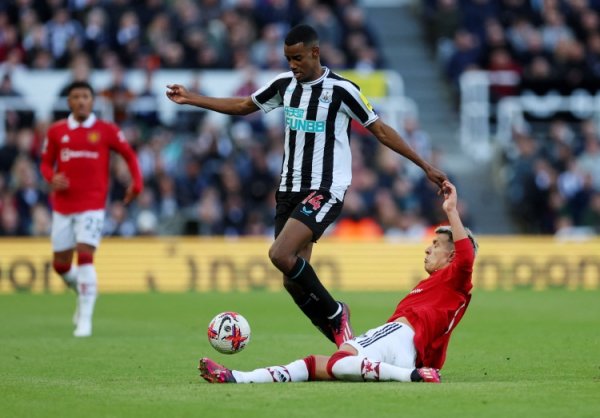 👀名记：伊萨克本东谈主格调如今成关键，若他坚执利物浦可能链接谈