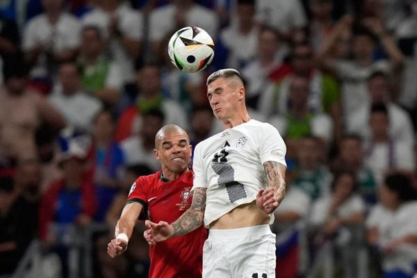 本杰明·塞斯科成为曼联2025/2026赛季的第六位德甲转会: 会像贾登·桑乔那样失败吗?