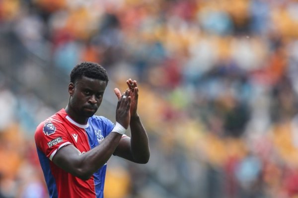 英媒：格伊并不是信托离队，他愿留在水晶宫引申完临了一年公约