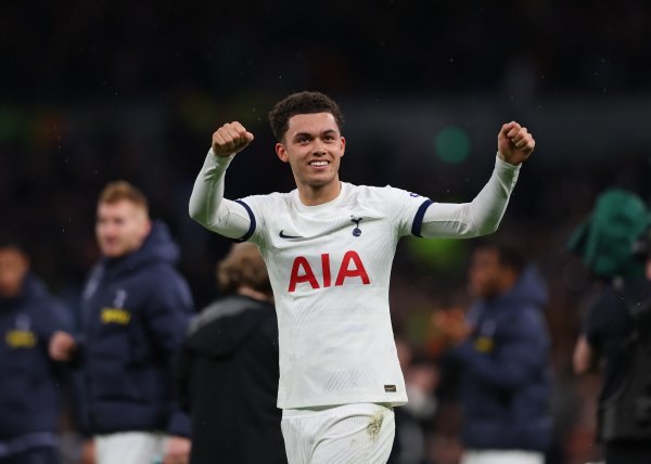 布伦南-约翰逊: 主场首秀很得胜 缺憾欧超杯输球巴黎能破任何防地