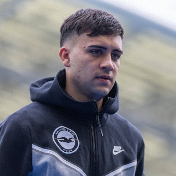 罗马诺: 多特是布纳诺特的转会首选地, 球员预测关窗前离开布莱顿