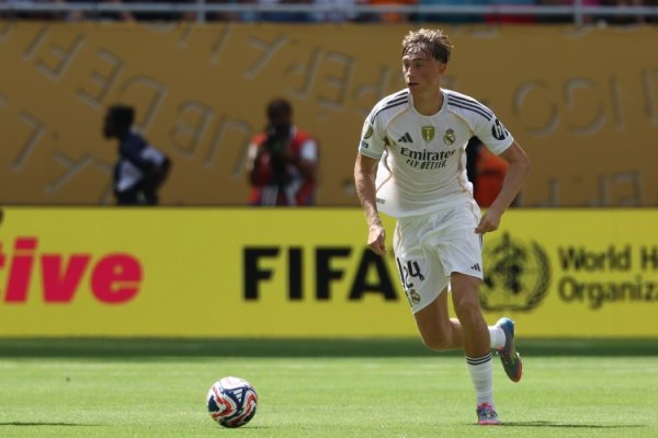 马卡评皇马:怀森、A费阐扬得极端熟识 维尼修斯又堕入上赛季低迷