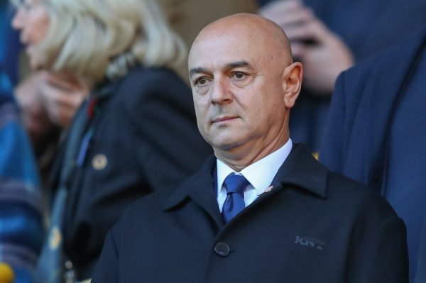 BBC:在敲定租赁穆阿尼之后,热刺还念念压哨再签别称新中卫