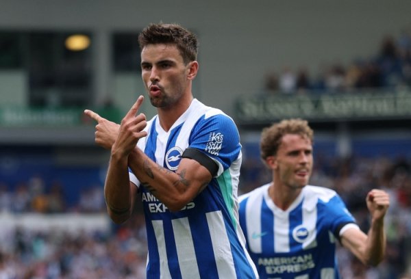 记者：马赛与布莱顿就租出奥莱利杀青左券，不包含买断条件