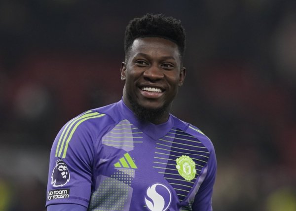 帕克怒喷奥纳纳：他甚而王人算不上门将，这些东谈主到底谁找的？