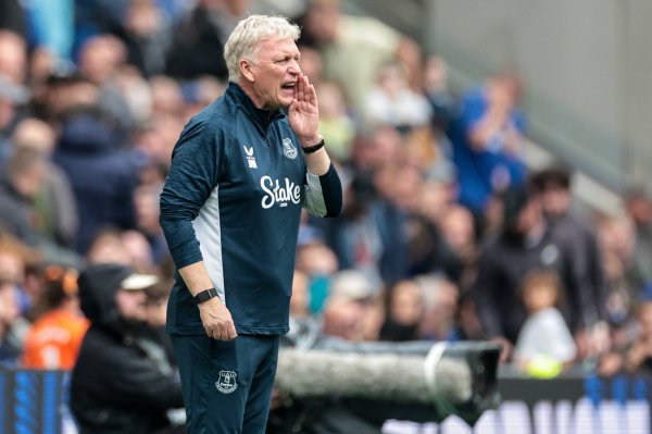 莫耶斯21次作念客安菲尔德未取胜，创英超主帅在单一球场不堪记录