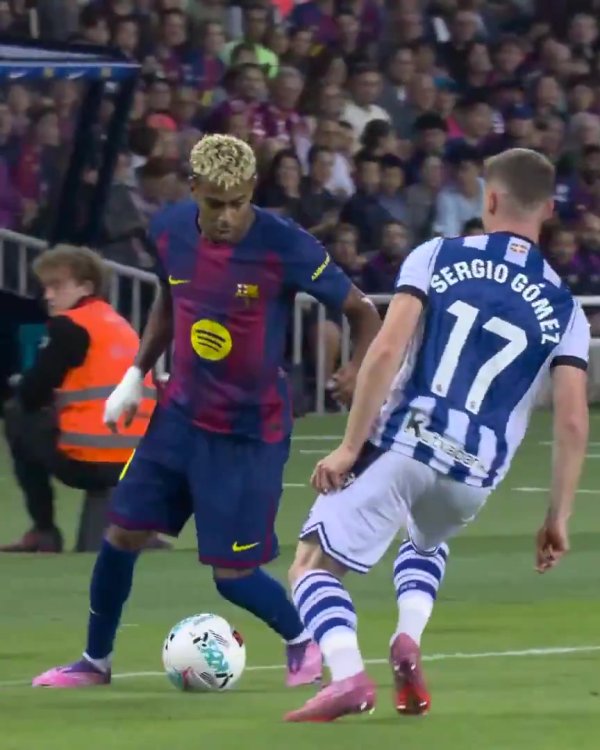 🤙妙到毫巅！亚马尔牛尾巴穿裆过东说念主，把戈麦斯过“呆”了