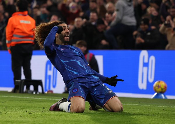 库库雷利亚：赛前凝听欧冠主题曲无比震憾，儿时仰望如今躬行参与