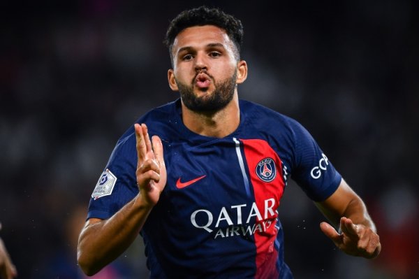 贡萨洛-拉莫斯替补出场攻入17球，卓著姆巴佩创造巴黎队史记录