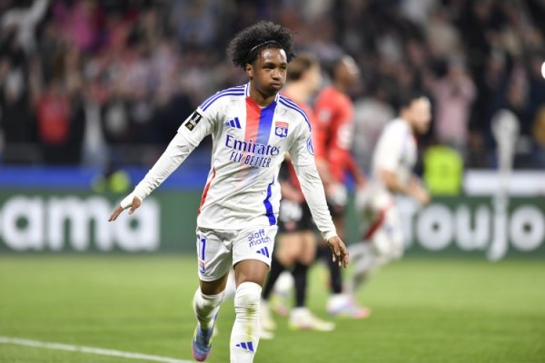 牙东谈主：M福法纳有后劲成为姆巴佩那种巨星 他着眼赤军曼城等朱门