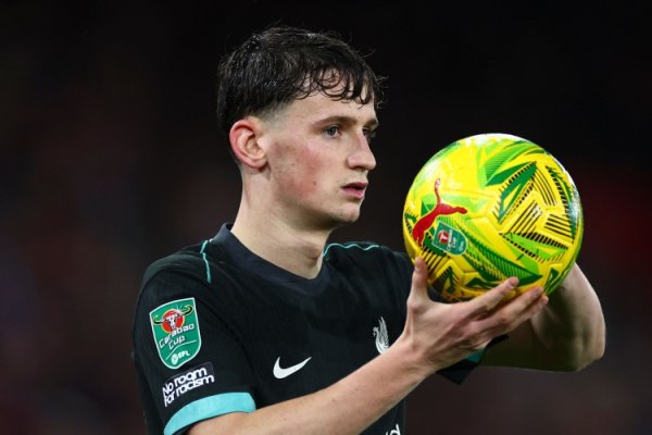 22岁莫顿：离开利物浦因为思上场比赛 里昂荒谬合乎我判辨