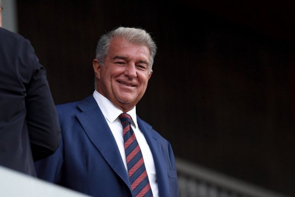 世体：巴萨当天召开拉波尔塔技艺的临了一次惯例会员大会