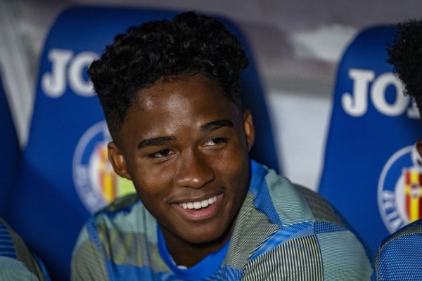 TA：皇马尚未决定恩德里克曩昔，已支付球员至少1250万欧浮动要求