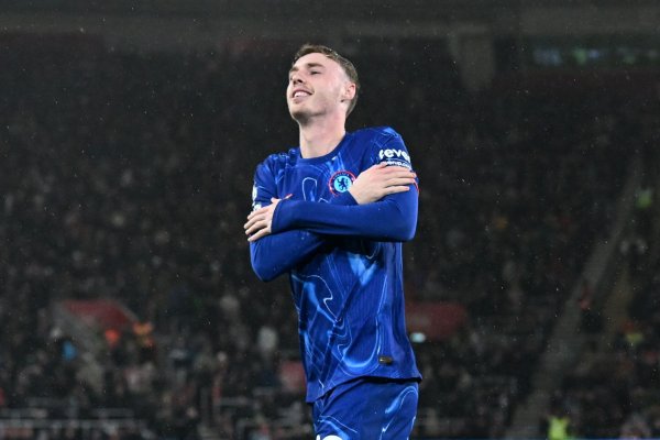 TA：切尔西球员帕尔默已顺利将其标志性庆祝看成注册为商标