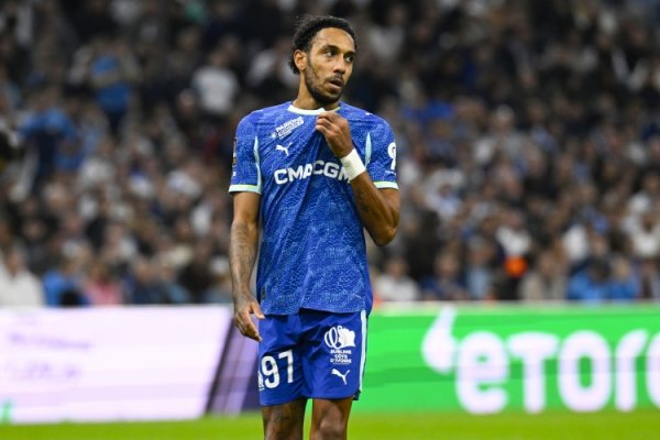 曾对皇马梅开二度！奥巴梅杨：巴萨时辰是低谷期 去切尔西是猖獗