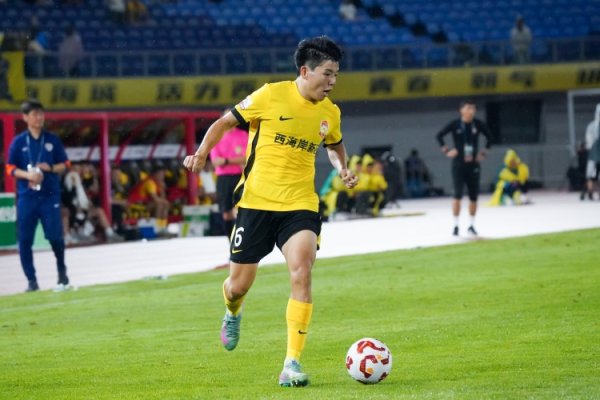 留洋加油！17岁魏祥鑫来岁加盟欧塞尔，21岁徐彬八成率赶赴狼队