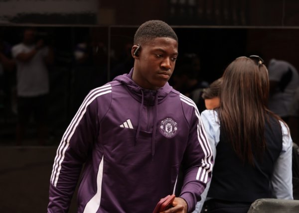 费迪南德：非洲杯工夫梅努应保捏最好情景，争取得到更多出场时候