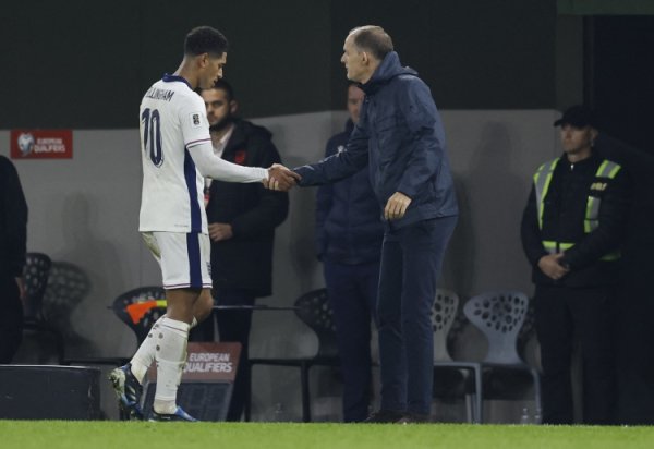 老雷：我不缅念念贝林厄姆会辞天下杯上失去首发，我更缅念念防护问题